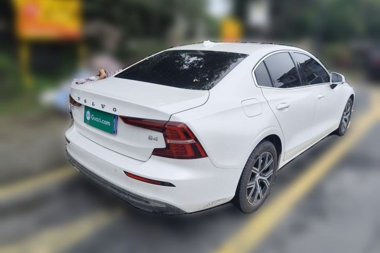 Used Volvo S60 2025 B4 Zhiyi Luxury Edition Rear Right 45 Deg