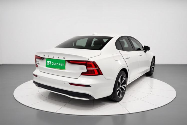 Used Volvo S60 2025 B4 Zhiyuan Sport Edition Rear Right 45 Deg