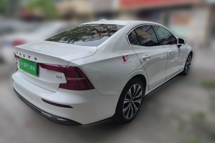 Used Volvo S60 2025 B4 Zhiyuan Luxury Edition Rear Right 45 Deg
