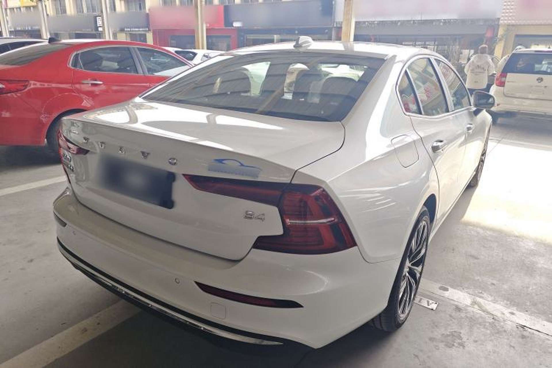 Used Volvo S60 2025 B4 Zhiyuan Luxury Edition Rear Right 45 Deg
