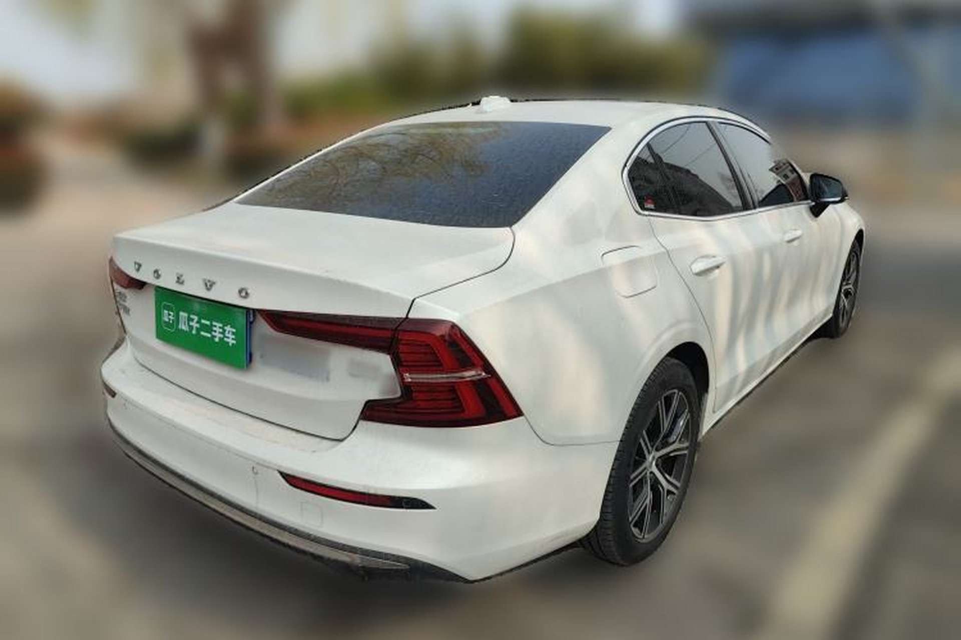 Used Volvo S60 2025 B4 Zhiyi Luxury Edition Rear Right 45 Deg