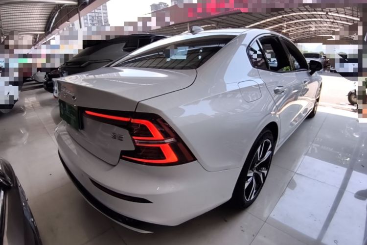 Used Volvo S60 2025 B5 Zhiya Sport Edition Rear Right 45 Deg