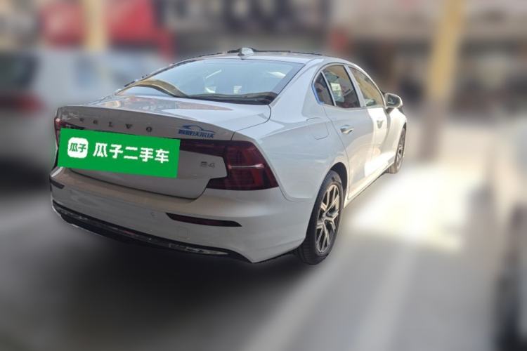 Used Volvo S60 2025 B4 Zhiyi Luxury Edition Rear Right 45 Deg