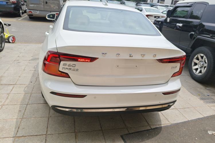 Used Volvo S60 2025 B4 Zhiyi Luxury Edition Rear