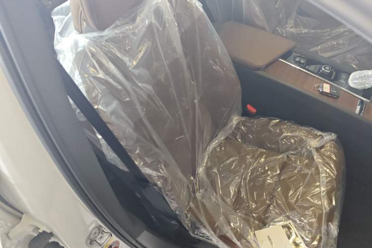 Used Volvo S60 2025 B4 Zhiyuan Luxury Edition Right Front Seat