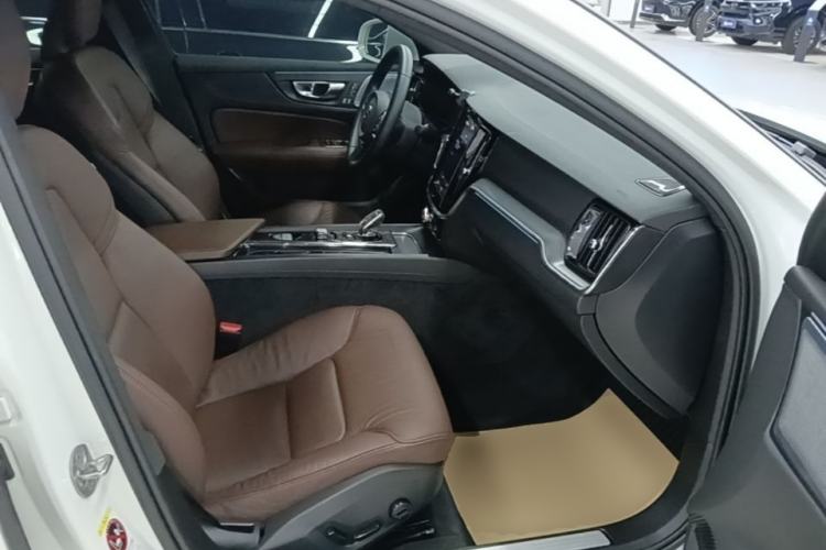 Used Volvo S60 2025 B4 Zhiyi Luxury Edition Right Front Seat