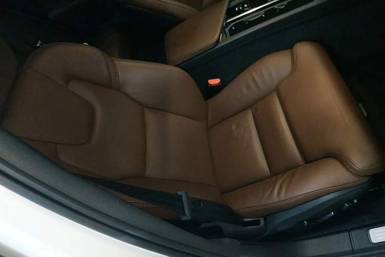 Used Volvo S60 2025 B4 Zhiyuan Luxury Edition Right Front Seat