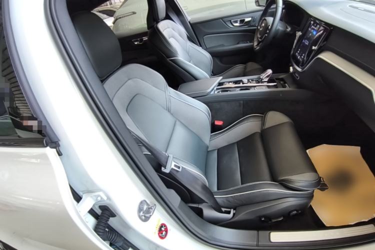 Used Volvo S60 2025 B5 Zhiya Sport Edition Right Front Seat