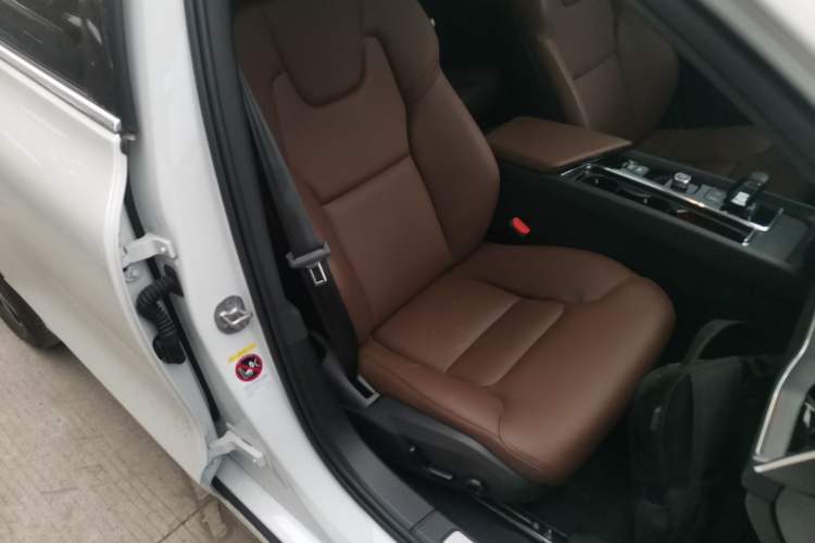 Used Volvo S60 2025 B4 Zhiyi Luxury Edition Right Front Seat
