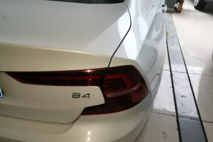 Used Volvo S60 2025 B4 Zhiyi Luxury Edition Right Rear Taillight
