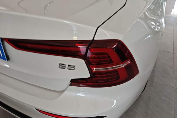 Used Volvo S60 2025 B5 Zhiya Sport Edition Right Rear Taillight