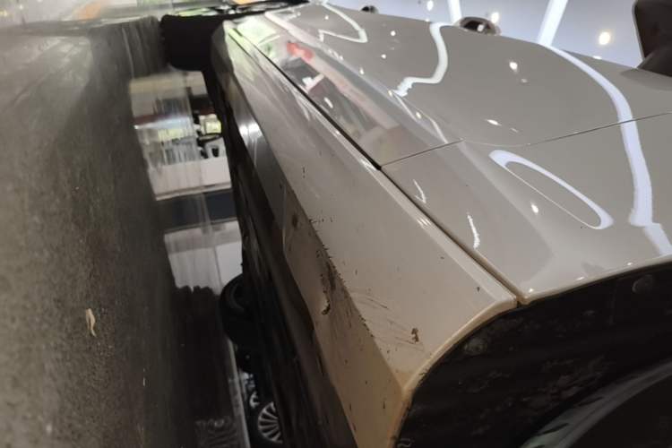 Used Volvo S60 2025 B4 Zhiyuan Luxury Edition Right Side Sill