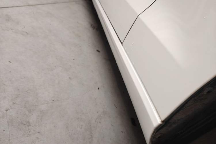 Used Volvo S60 2025 B4 Zhiyi Luxury Edition Right Side Sill