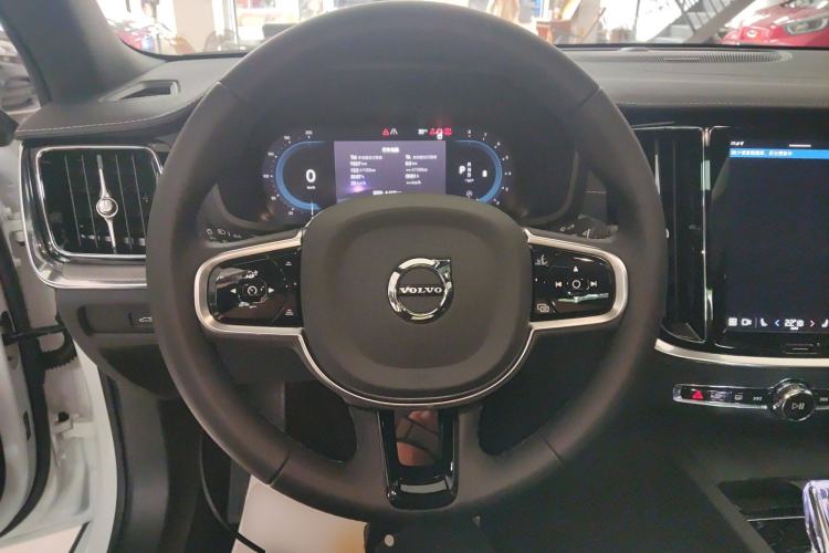 Used Volvo S60 2025 B5 Zhiya Sport Edition Steering Wheel