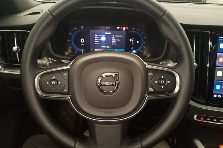 Used Volvo S60 2025 B4 Zhiyi Luxury Edition Steering Wheel