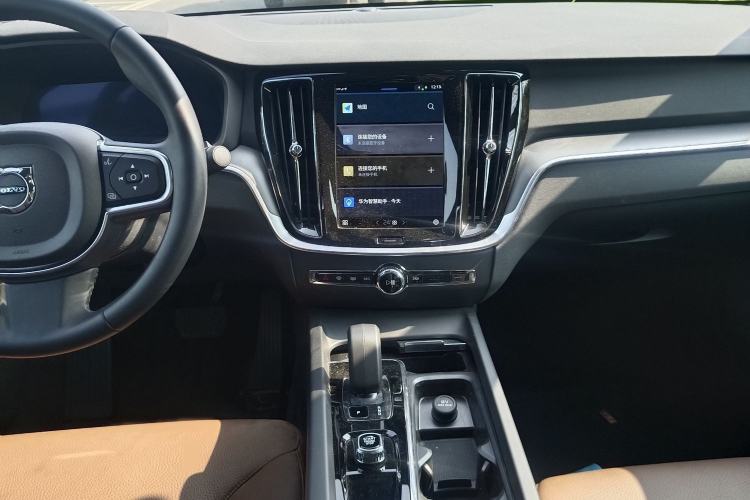 Used Volvo S60 2025 B4 Zhiyi Luxury Edition Steering Wheel