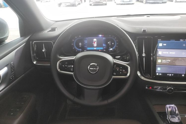 Used Volvo S60 2025 B4 Zhiyuan Luxury Edition Steering Wheel