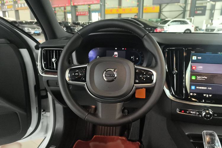 Used Volvo S60 2025 B4 Zhiyuan Luxury Edition Steering Wheel