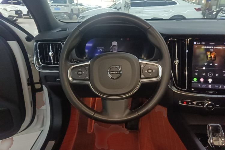 Used Volvo S60 2025 B4 Zhiyi Luxury Edition Steering Wheel