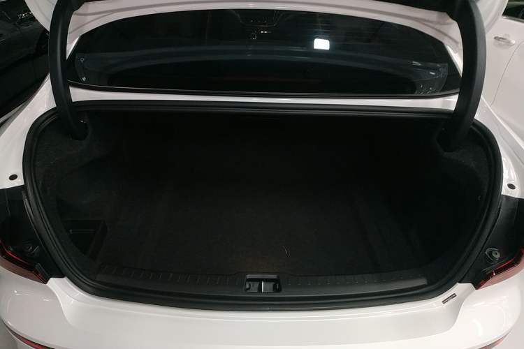 Used Volvo S60 2025 B4 Zhiyuan Luxury Edition Trunk
