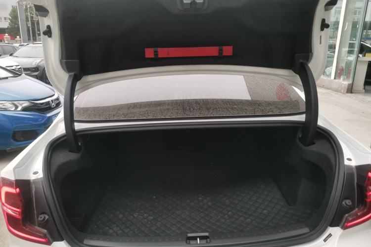 Used Volvo S60 2025 B4 Zhiyi Luxury Edition Trunk