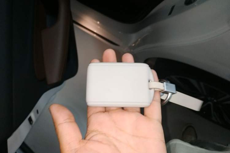 Used Volvo S60 2025 B4 Zhiyuan Luxury Edition Vehicle Key