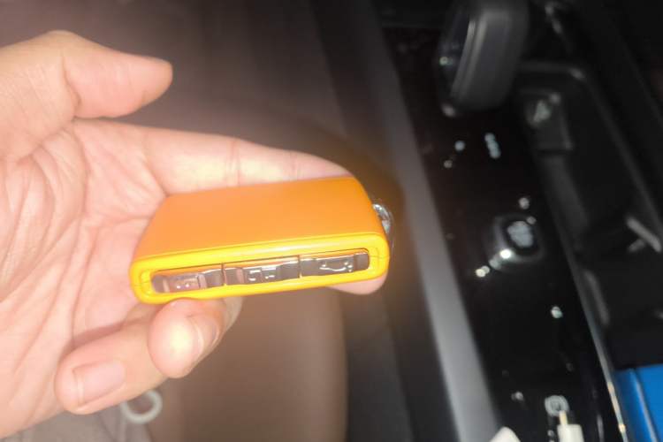 Used Volvo S60 2025 B4 Zhiyi Luxury Edition Vehicle Key