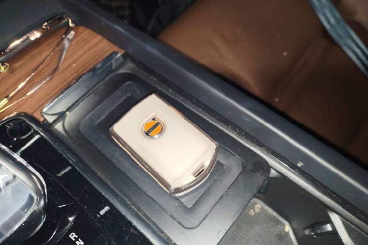 Used Volvo S60 2025 B4 Zhiyuan Luxury Edition Vehicle Key