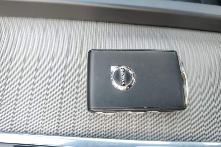 Used Volvo S60 2025 B4 Zhiyuan Sport Edition Vehicle Key