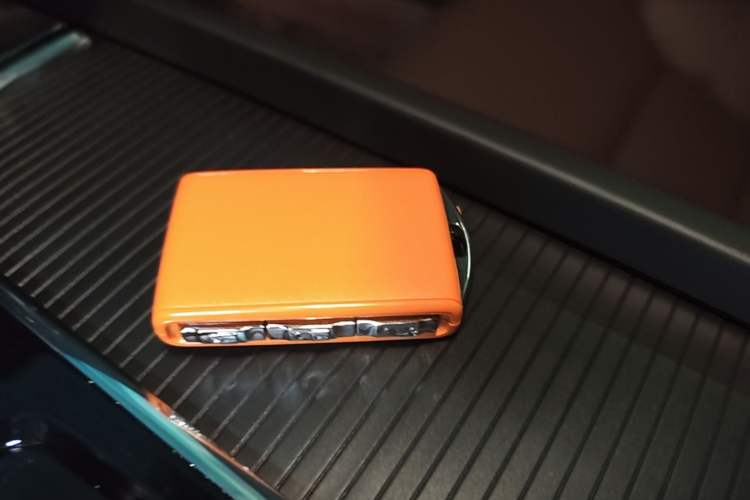 Used Volvo S60 2025 B4 Zhiyi Luxury Edition Vehicle Key