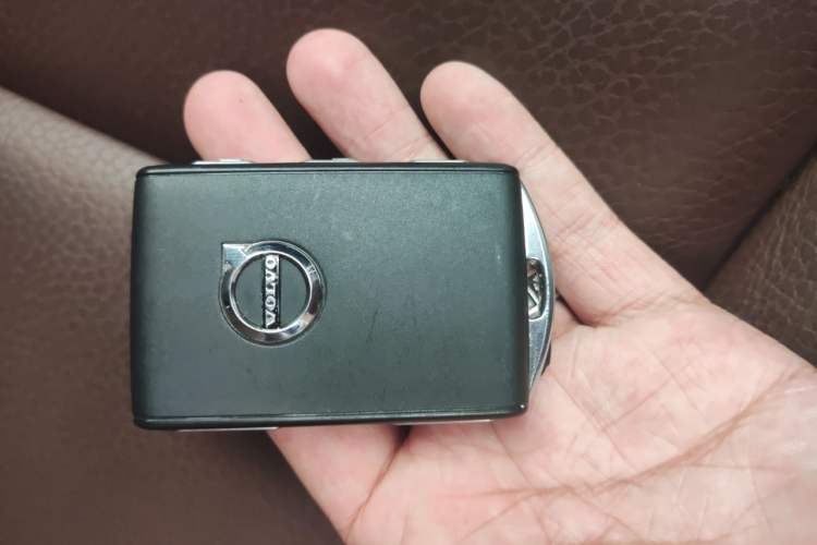 Used Volvo S60 2025 B4 Zhiyi Luxury Edition Vehicle Key