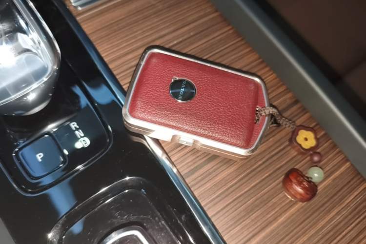 Used Volvo S60 2025 B4 Zhiyuan Luxury Edition Vehicle Key