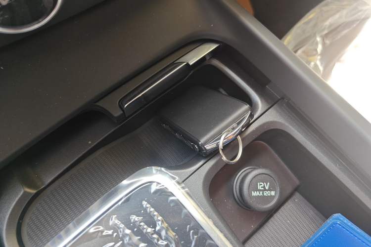 Used Volvo S60 2025 B4 Zhiyi Luxury Edition Vehicle Key