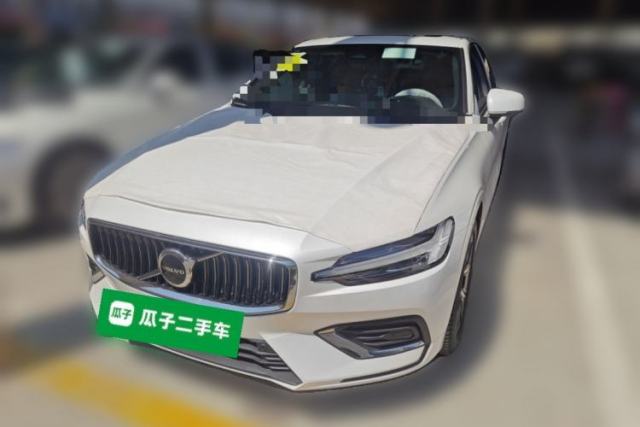 Used Volvo S60 2025 B4 Zhiyi Luxury Edition