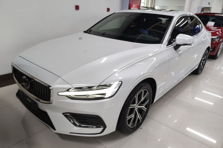 Used Volvo S60 2024 B4 Zhiyi Luxury Edition Guazi used car, China used car export, Used car for sale, Used  cars, Cheapest cars for sale