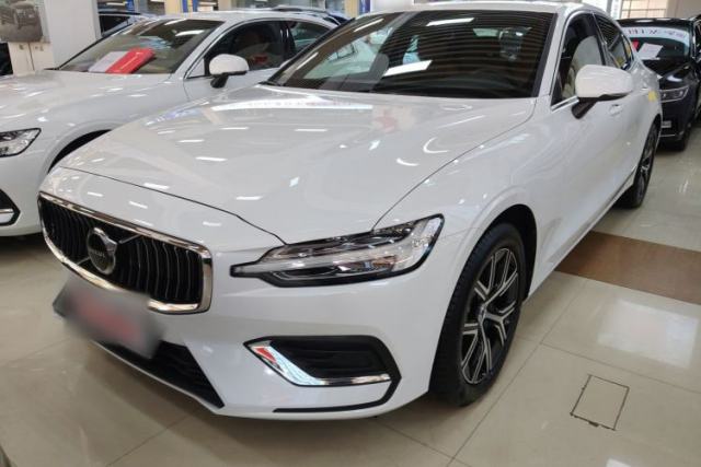 Used Volvo S60 2025 B4 Zhiyi Luxury Edition