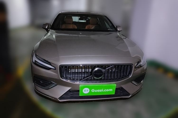 Used Volvo S60 2025 B4 Zhiyi Luxury Edition Front