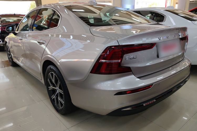 Used Volvo S60 2025 B4 Zhiyi Luxury Edition Rear Left 45 Deg