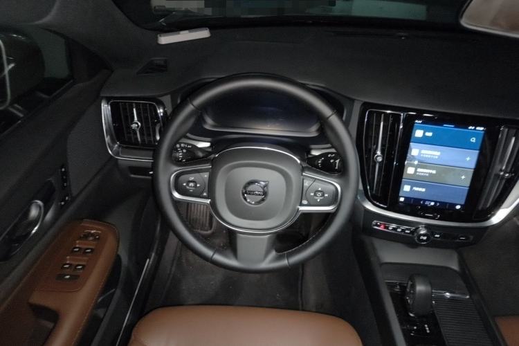 Used Volvo S60 2025 B4 Zhiyi Luxury Edition Steering Wheel