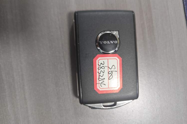 Used Volvo S60 2025 B4 Zhiyi Luxury Edition Vehicle Key