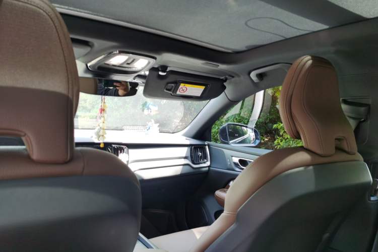 Used Volvo S60 2026 Model B4 Zhiyi Luxury Edition Headliner