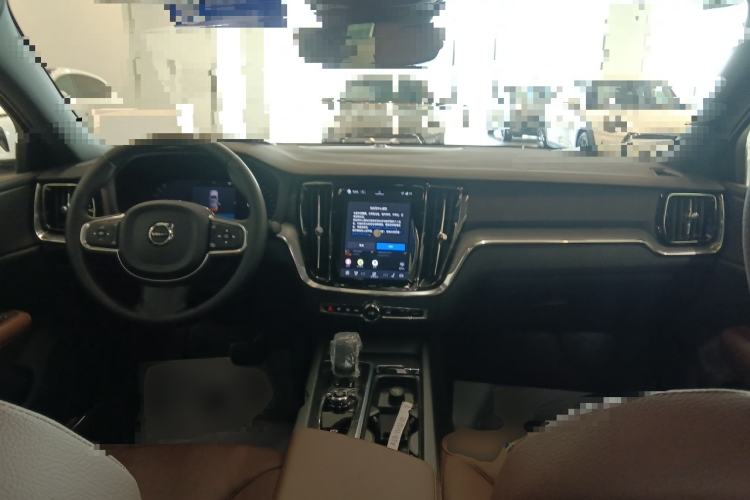 Used Volvo S60 2026 Model B4 Zhiyi Luxury Edition Center Console