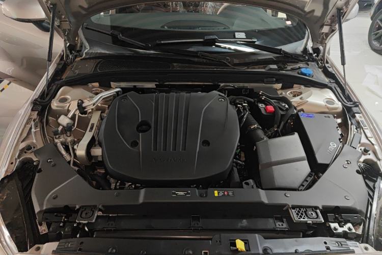 Used Volvo S60 2026 Model B4 Zhiyi Luxury Edition Engine Bay