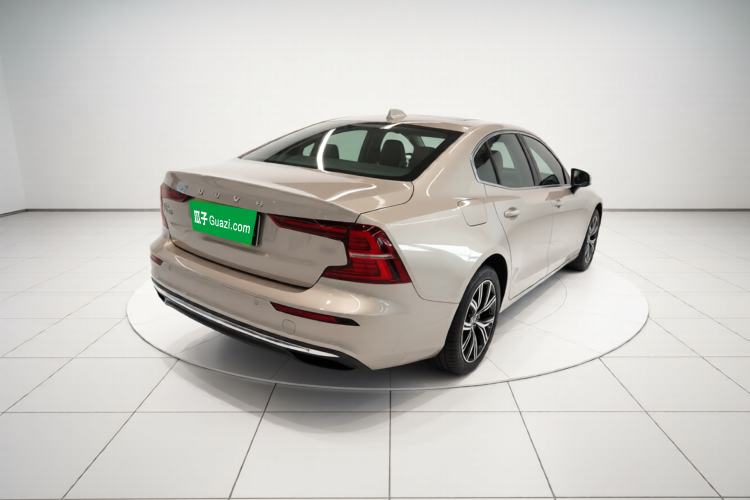 Used Volvo S60 2026 Model B4 Zhiyi Luxury Edition Rear Right 45 Deg
