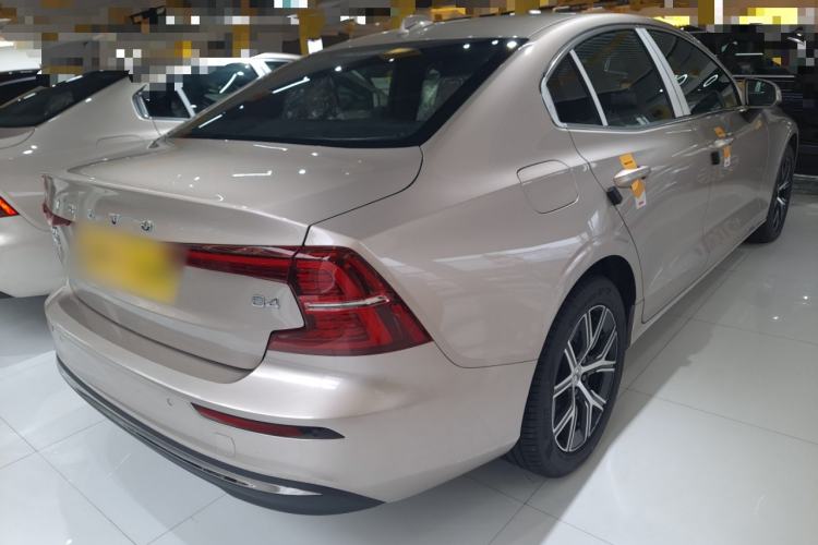 Used Volvo S60 2026 Model B4 Zhiyi Luxury Edition Rear Right 45 Deg