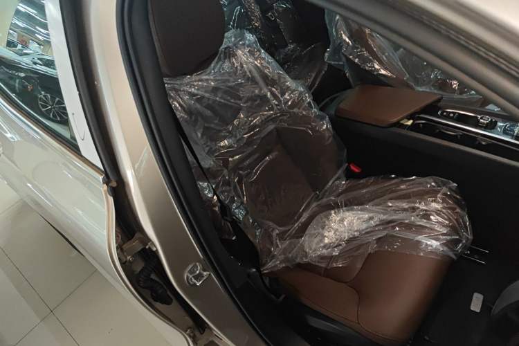 Used Volvo S60 2026 Model B4 Zhiyi Luxury Edition Right Front Seat