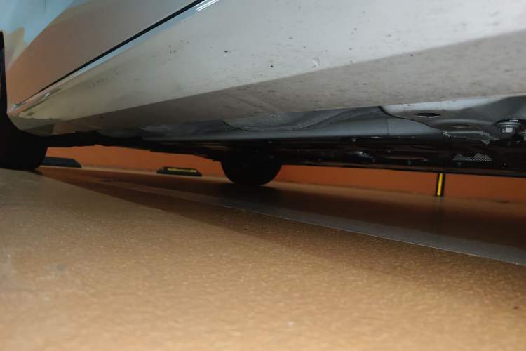 Used Volvo S60 2026 Model B4 Zhiyi Luxury Edition Chassis Front Right