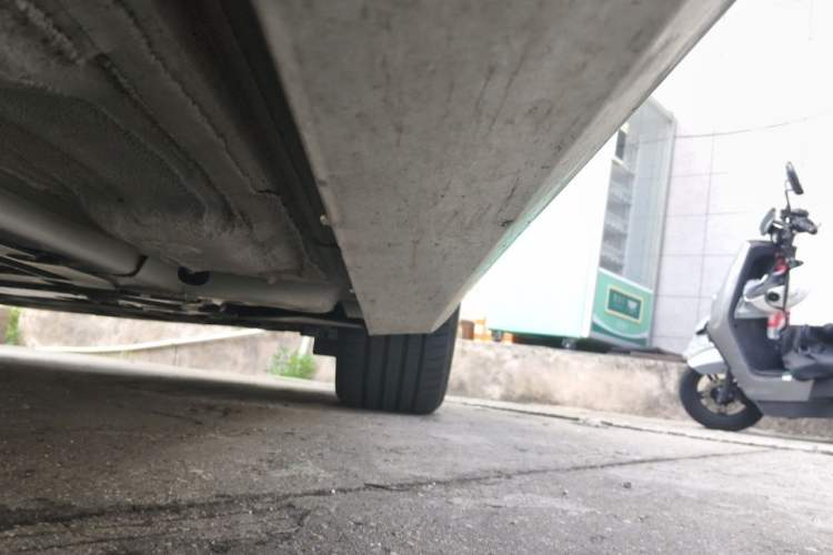 Used Volvo S60 2026 Model B4 Zhiyi Luxury Edition Chassis Rear Right