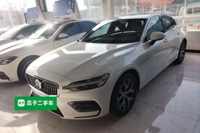 Used Volvo S60 2026 Model B4 Zhiyi Luxury Edition