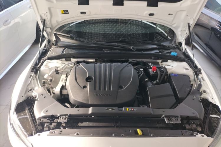 Used Volvo S60 2026 Model B4 Zhiyi Luxury Edition Engine Bay